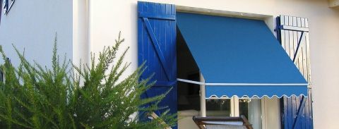 Stores extérieurs de fenêtre